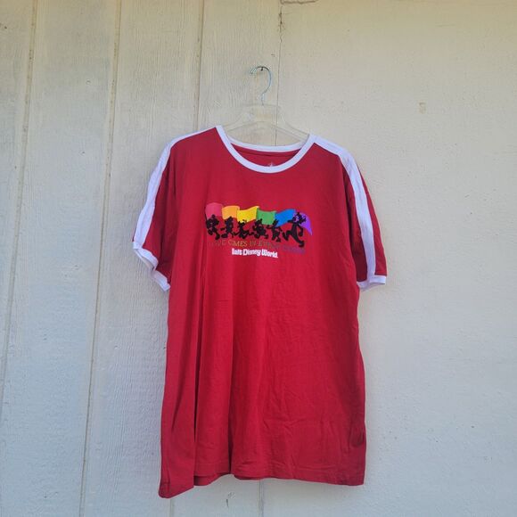 Disney Parks Disneyland Tshirt Love Comes in Every Color 2XL Pride tshirt - Picture 1 of 4